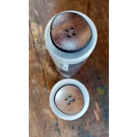 Hellbraun, unregelm&auml;ssig rund, 30 mm