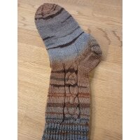 Socken, handgestrickt
